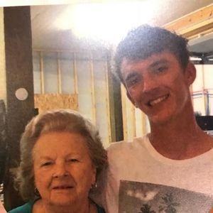 Meet your Posher, Marie